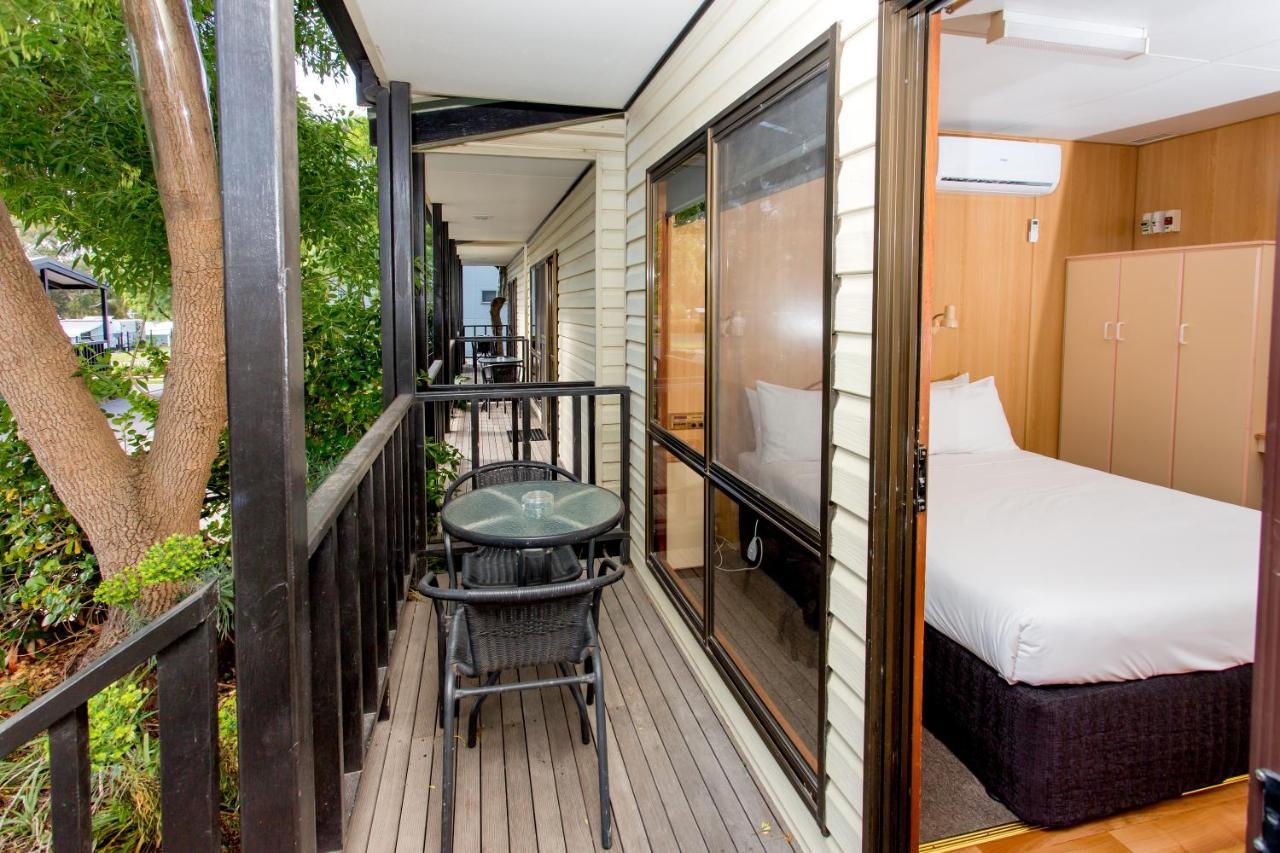 Big4 Melbourne Holiday Park Exterior photo